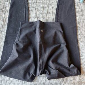 Wunder under leggings. High rise